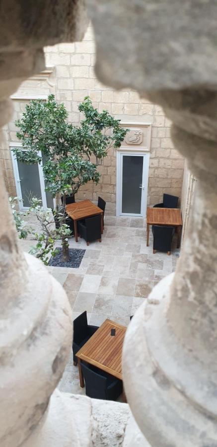 Bed & Breakfast Palazzo Pisani Malta Boutique And Żabbar
